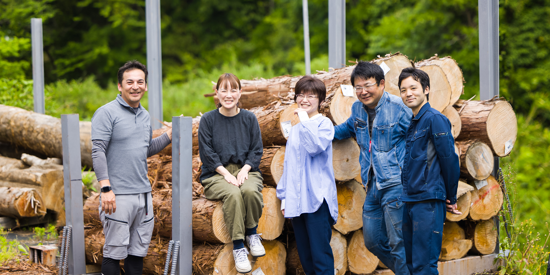 学びと挑戦の日々が<br />
木の可能性を切り拓く。